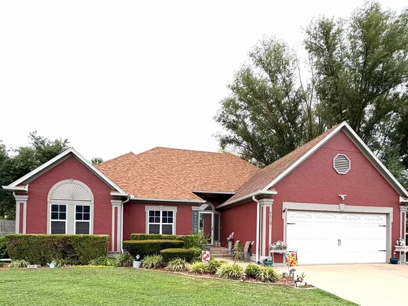 2310 Hazel Avenue, Carthage, MO 64836