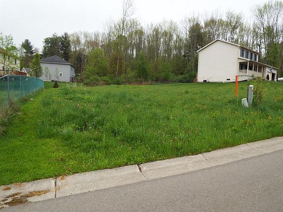 5th image of NULLA Apple Blossom Ln