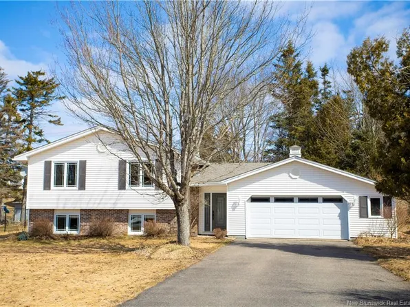 12 Melanie Dr, Quispamsis, NB E2E 1V9