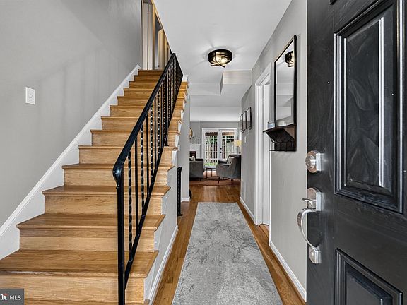 5th image of 5441 Richenbacher Ave