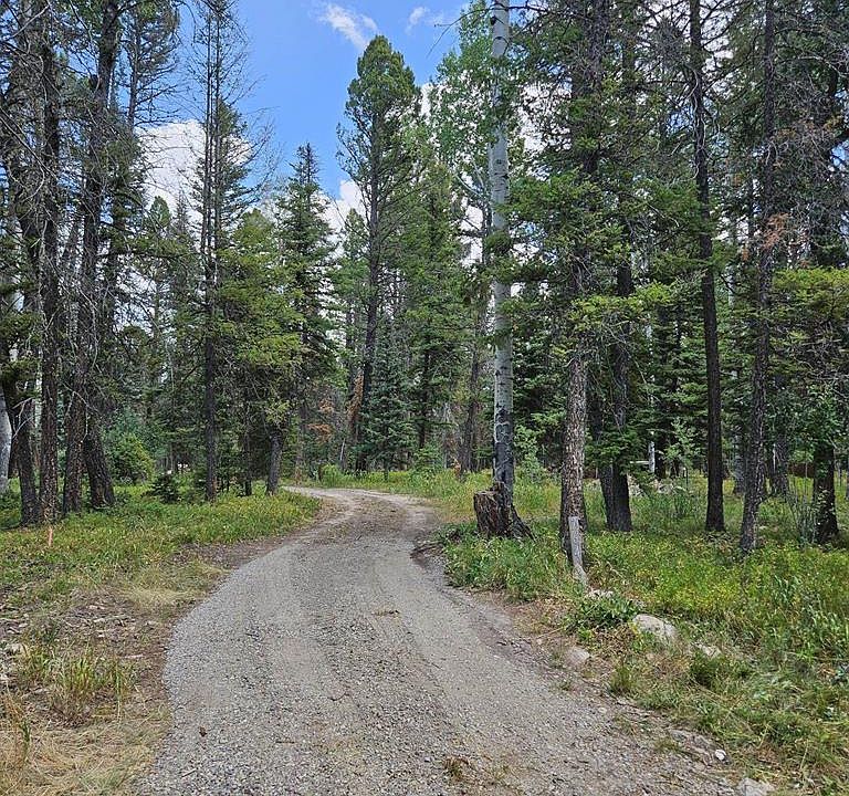 1st image of 764 Deer Trail