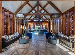 Halstead Franklin, Franklin, MA 02038