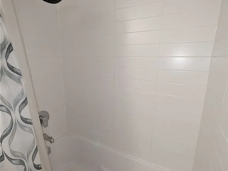 1139 Cooke Blvd #319 — Photo 9