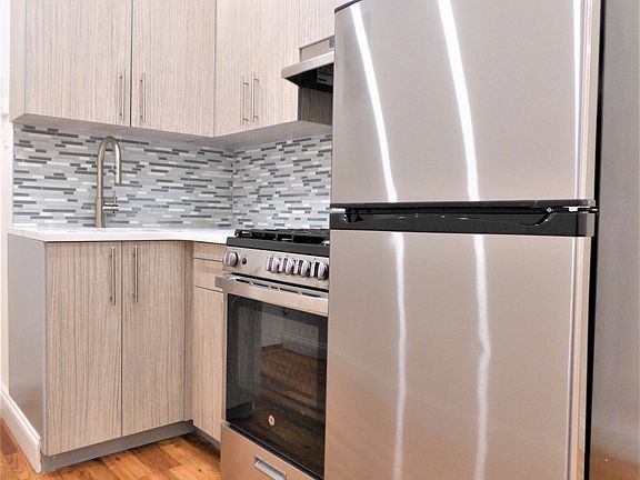 3rd image of 28 Leroy St #13
