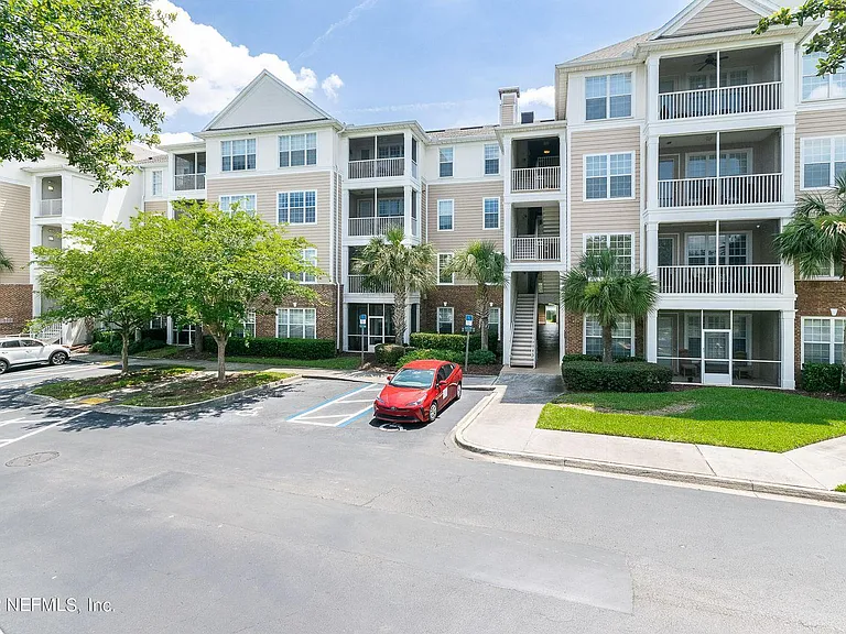 11251 Campfield Dr #1307 — Photo 2