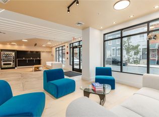 Q10 Luxury Apartments, Philadelphia, PA 19122