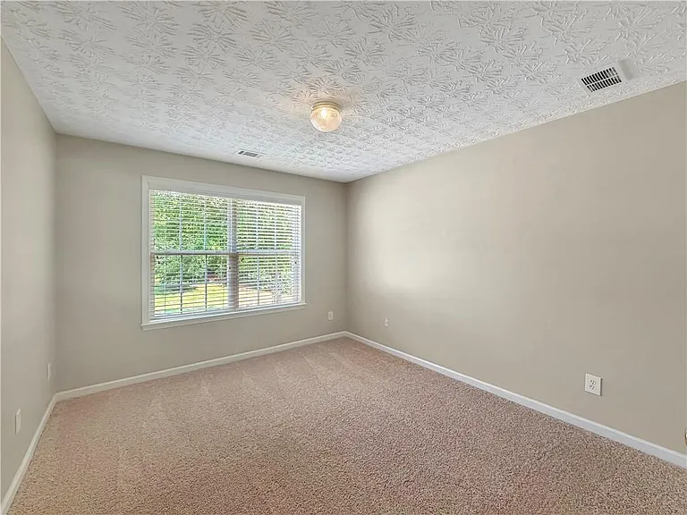 1210 Skylar Ridge Cir — Photo 30