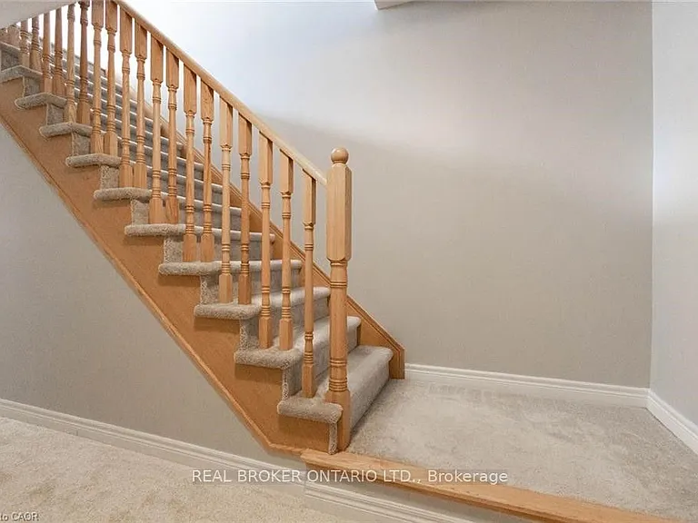 420 Linden Dr #31 — Photo 6