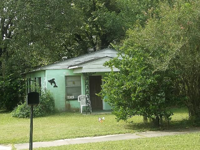 1st image of 1715 S Club Ct
