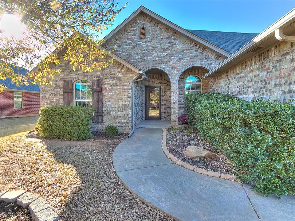 1st image of 17209 Triana Dr