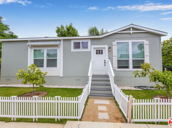 1924 N Marengo Ave, Pasadena, CA 91103