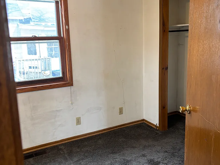 102 Sterling Ave #1 — Photo 4