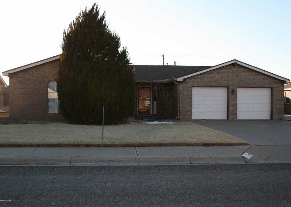 1st image of 231 Ironwood St
