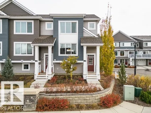 1391 Starling Dr NW #10, Edmonton, AB T5S 0L3