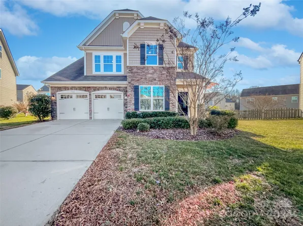 7322 Scone Palace Ct, Charlotte, NC 28273
