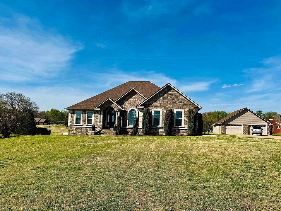 1st image of 323 County Road 391