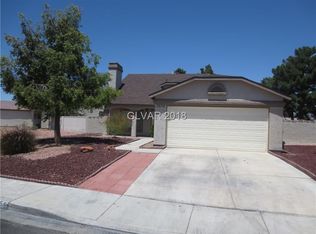 3854 Light Year Dr, Las Vegas, NV 89115