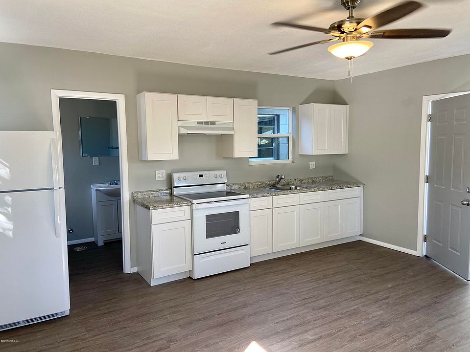1st image of 8120 Poe Ct #B