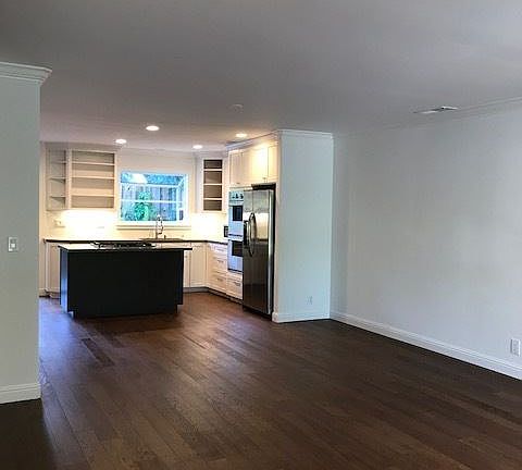 5th image of 2332 Eastridge Ave