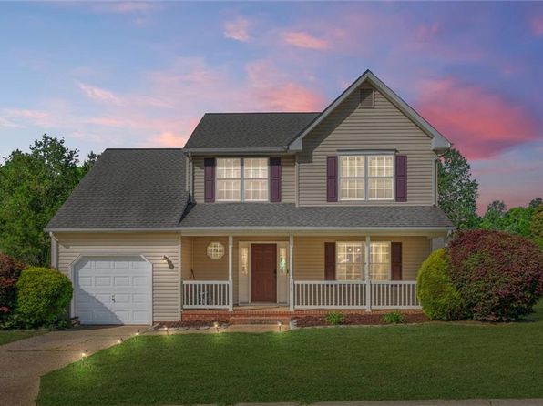 136 View Pointe Dr, Newport News, VA 23603