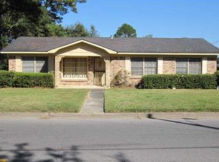 1100 Summerville St, Mobile, AL 36617