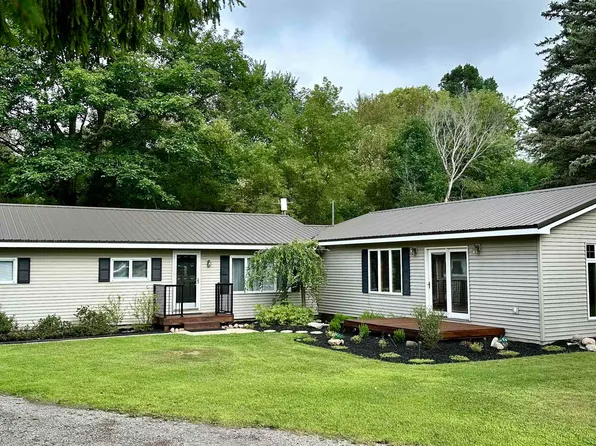 6195 Pleasantview Dr, Clare, MI 48617