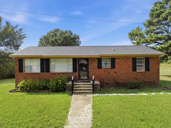 575 Bernard Rd, Mason, TN 38049