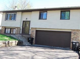 878 123rd Ln NW, Coon Rapids, MN 55448