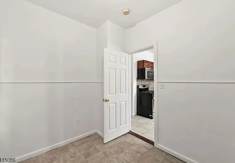 190 N 1st St #2 — Photo 3