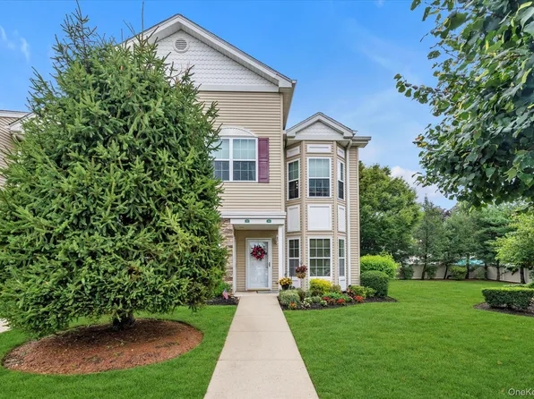 319 Spring Drive, East Meadow, NY 11554