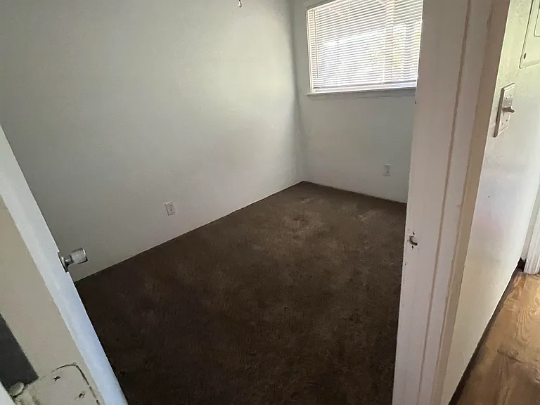 270 E Main St #270 — Photo 5