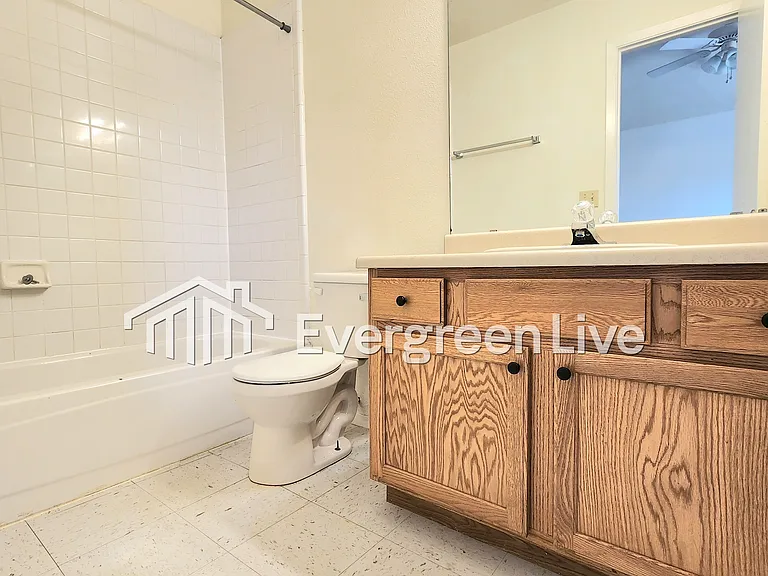 2263 Taos Ct — Photo 15