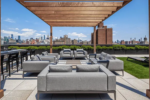 Sold by Douglas Elliman | media 29