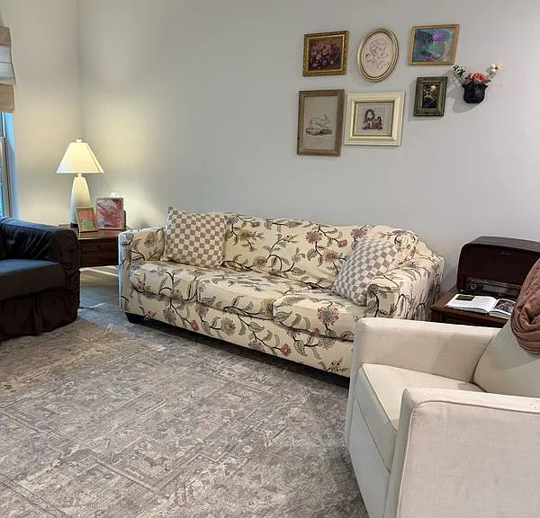 116 Brattle Ct — Photo 31