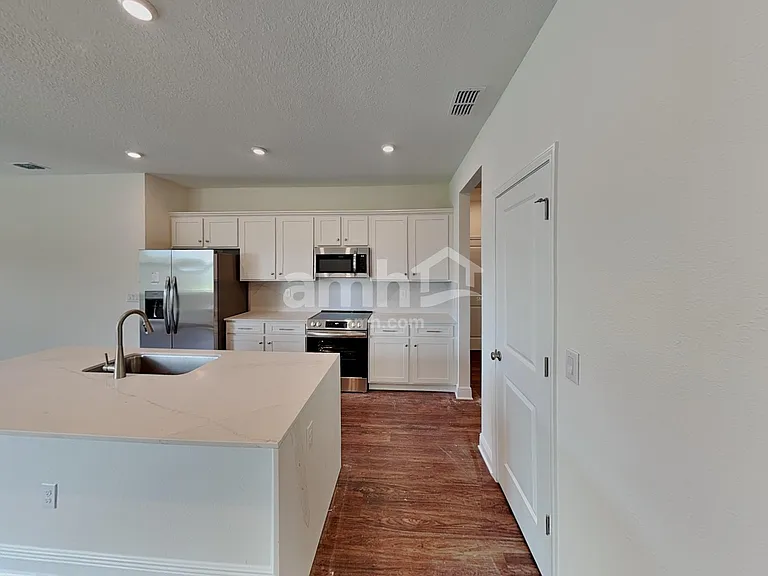 375 Onate Cir — Photo 3