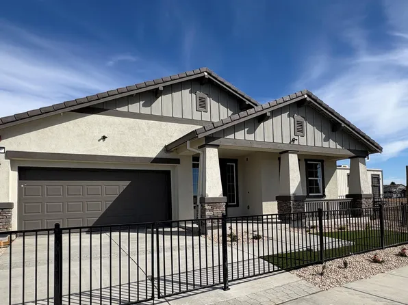 325 Maverick Dr, Vacaville, CA 95687