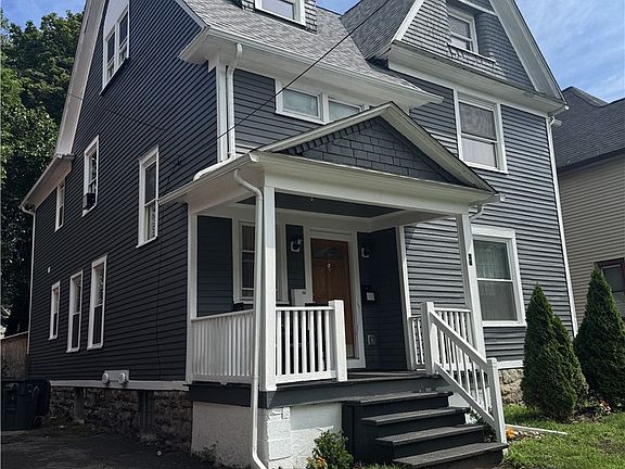 3rd image of 28 Peck St
