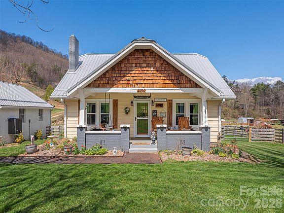 3rd image of 4896 Dutch Cove Rd