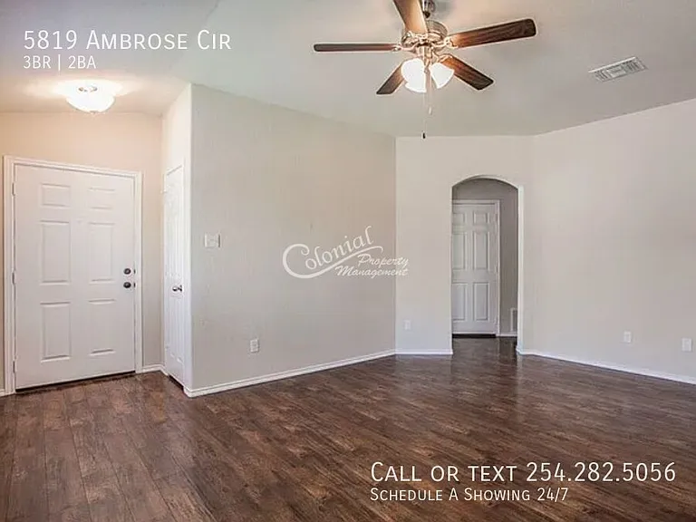 5819 Ambrose Cir — Photo 3