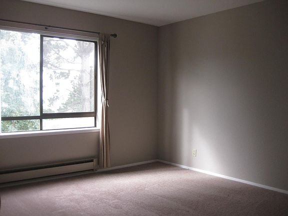 5th image of 1839 15th St #457