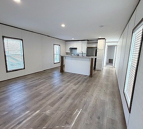 3rd image of 2099 Outer Rd #160