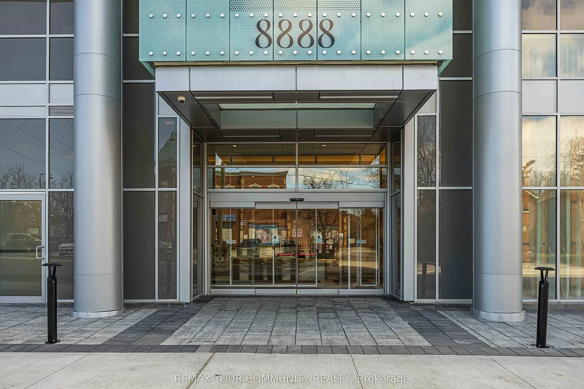Building Photo - 8888 Yonge St #202