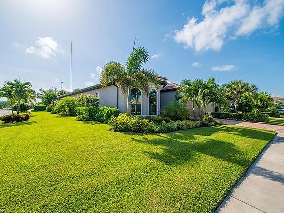 3rd image of 28535 San Amaro Dr