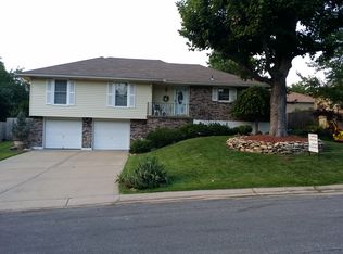 2413 SW Paris Dr, Blue Springs, MO 64015