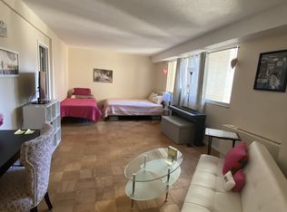 4515 Willard Ave APT 920S, Chevy Chase, MD 20815