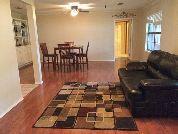 5th image of 454 County Road 401
