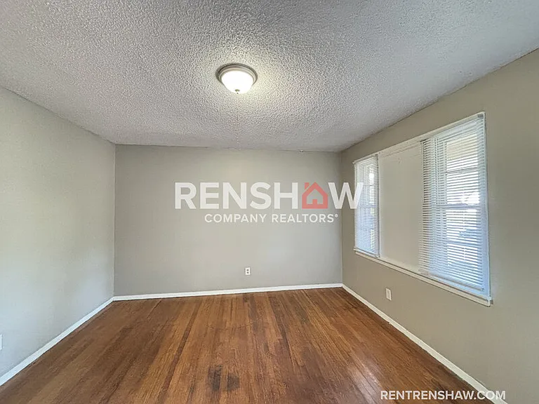 4694 McCrory Ave — Photo 2