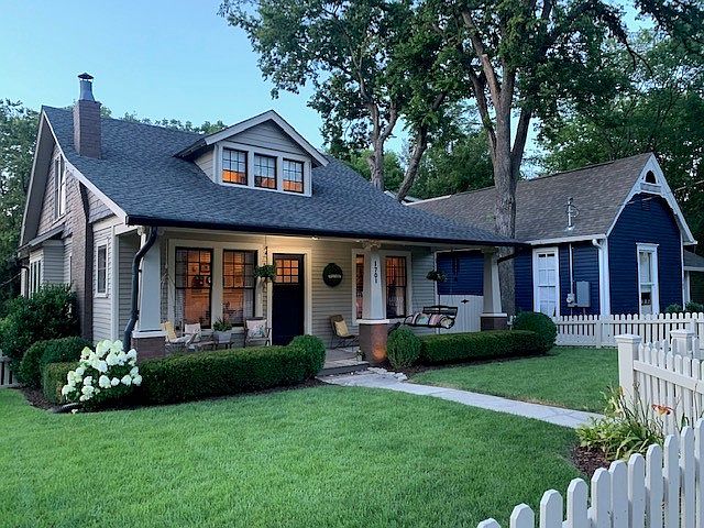 1st image of 1701 Forrest Ave