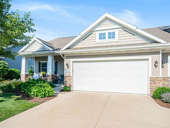3rd image of 11573 Wilmington Dr #6