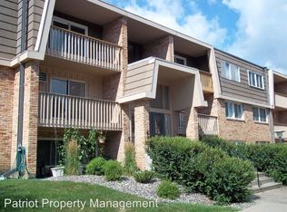 7412 W 22nd St APT 215, Saint Louis Park, MN 55426